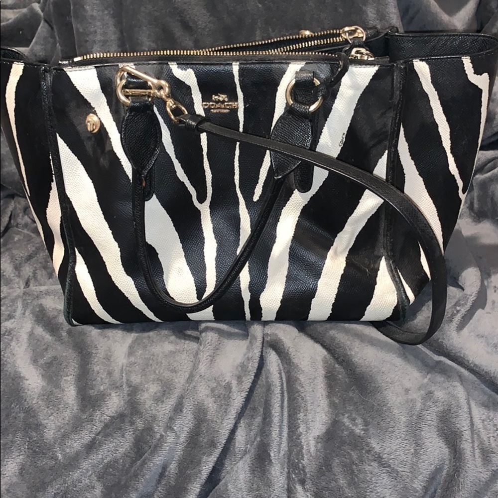 Coach zebra Shoulder bag